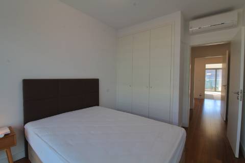 Apartamento T3 em Faro com Estacionamento