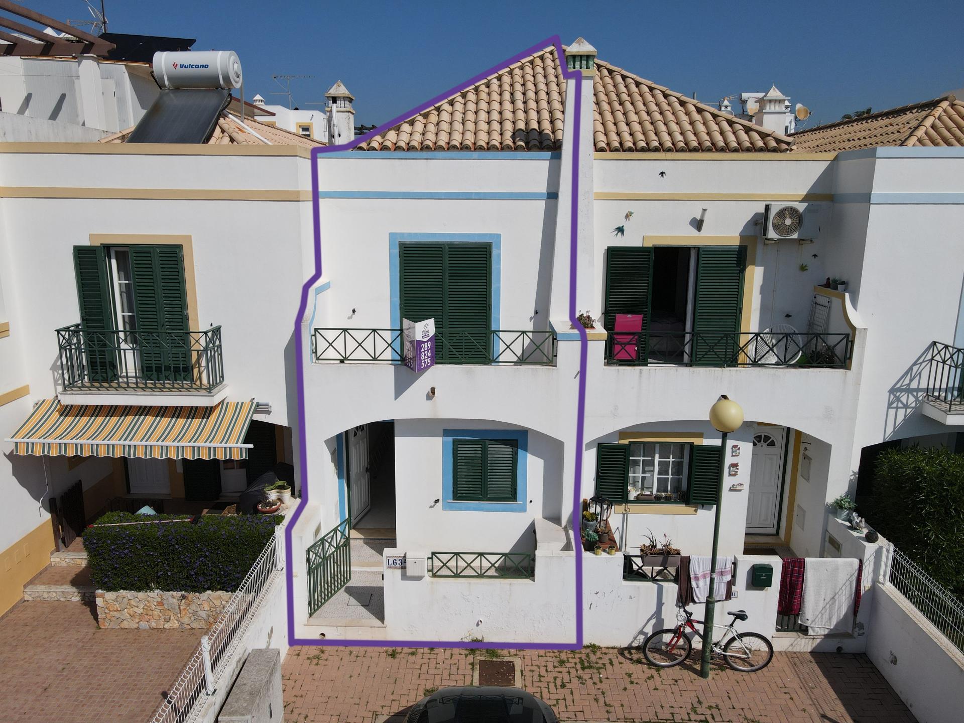 Moradia T2+1 com Quintal em Mato Santo Espírito - Tavira