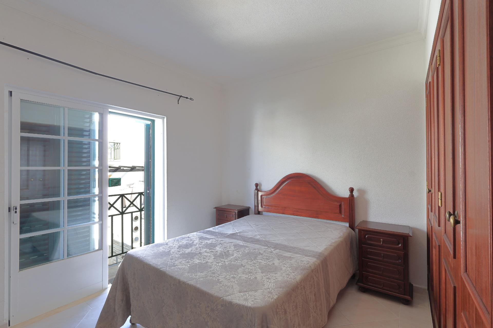 Moradia T2+1 com Quintal em Mato Santo Espírito - Tavira