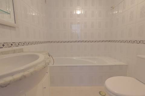 Moradia T2+1 com Quintal em Mato Santo Espírito - Tavira