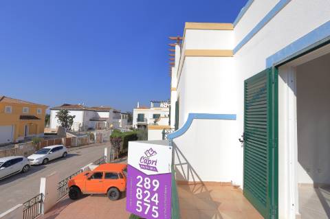 Moradia T2+1 com Quintal em Mato Santo Espírito - Tavira