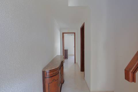 Moradia T2+1 com Quintal em Mato Santo Espírito - Tavira