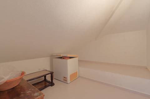 Moradia T2+1 com Quintal em Mato Santo Espírito - Tavira