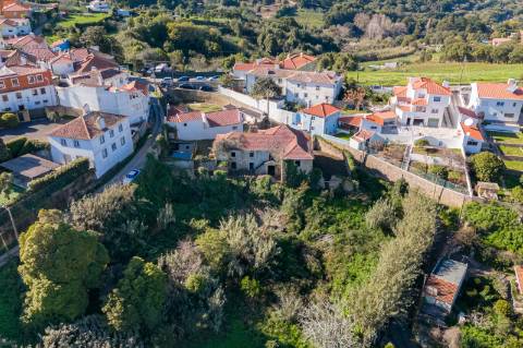 Quinta à venda na rua Candido dos Reis s/n - Vila de Colares - Mucifal