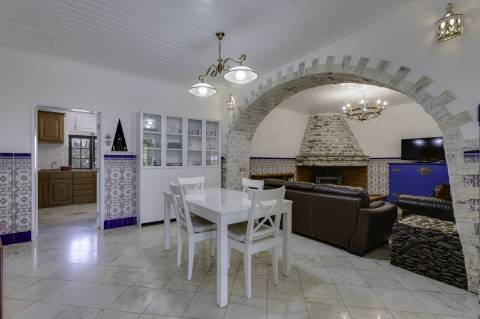 Venda de Quinta no Alentejo com Casa Tradicional, Piscina e 6 Hectares de Terreno - Vila Verde de Ficalho, Alentejo