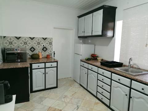 Venda de Quinta no Alentejo com Casa Tradicional, Piscina e 6 Hectares de Terreno - Vila Verde de Ficalho, Alentejo