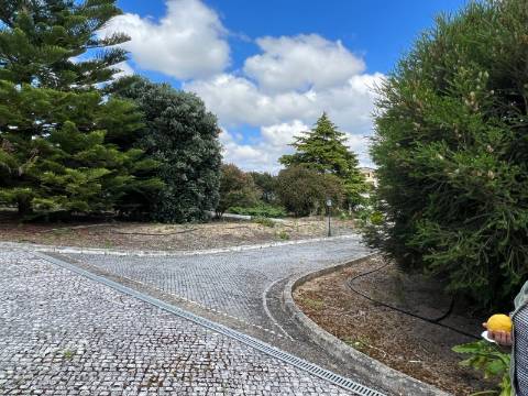 Moradia de Prestígio em Sepins, Cantanhede Um Refúgio de Elegância Clássica e Luxo Contemporâneo