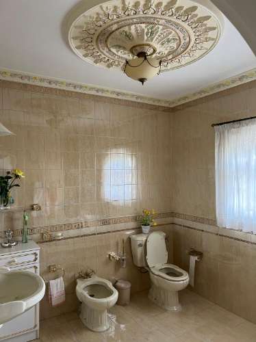 Moradia de Prestígio em Sepins, Cantanhede Um Refúgio de Elegância Clássica e Luxo Contemporâneo