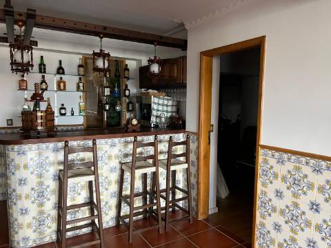 Moradia de Prestígio em Sepins, Cantanhede Um Refúgio de Elegância Clássica e Luxo Contemporâneo