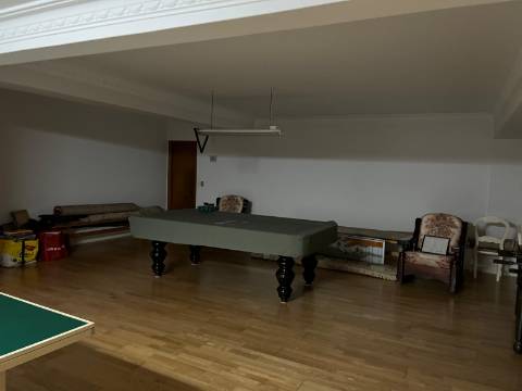 Moradia de Prestígio em Sepins, Cantanhede Um Refúgio de Elegância Clássica e Luxo Contemporâneo