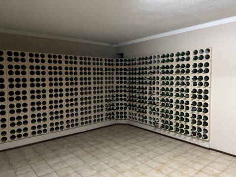 Moradia de Prestígio em Sepins, Cantanhede Um Refúgio de Elegância Clássica e Luxo Contemporâneo