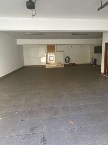 Fantastica Moradia T5 + Apto T3 no Centro de Lagoa/Carvoeiro