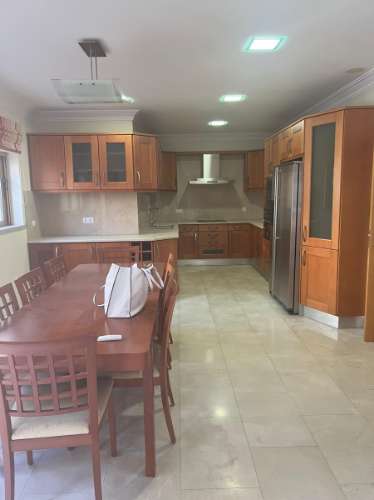 Fantastica Moradia T5 + Apto T3 no Centro de Lagoa/Carvoeiro