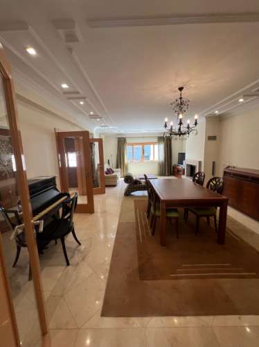 Fantastica Moradia T5 + Apto T3 no Centro de Lagoa/Carvoeiro