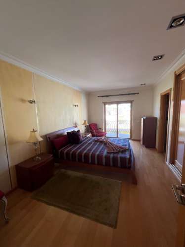 Fantastica Moradia T5 + Apto T3 no Centro de Lagoa/Carvoeiro