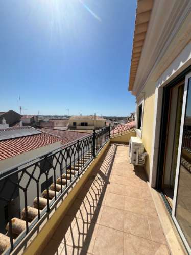 Fantastica Moradia T5 + Apto T3 no Centro de Lagoa/Carvoeiro