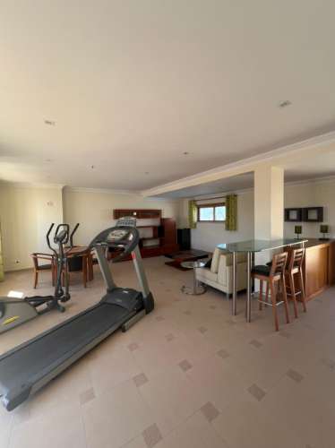 Fantastica Moradia T5 + Apto T3 no Centro de Lagoa/Carvoeiro