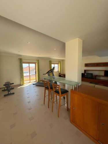 Fantastica Moradia T5 + Apto T3 no Centro de Lagoa/Carvoeiro