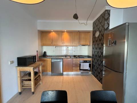 Apartamento T2 mobilado no Alto do Quintao , Portimao para arrendamento anual