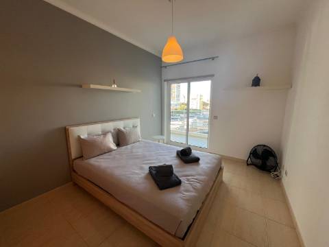 Apartamento T2 mobilado no Alto do Quintao , Portimao para arrendamento anual