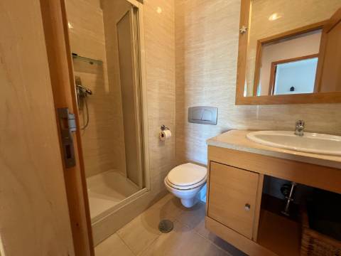 Apartamento T2 mobilado no Alto do Quintao , Portimao para arrendamento anual