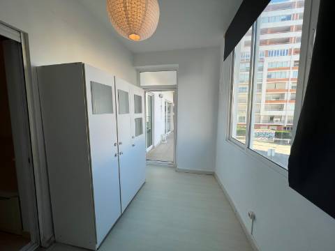 Apartamento T2 mobilado no Alto do Quintao , Portimao para arrendamento anual