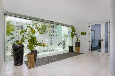 T1 com vistas em Praia da Rocha - Investimento