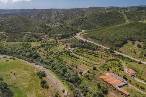 Quinta em Charcoes - Alferce - Monchique