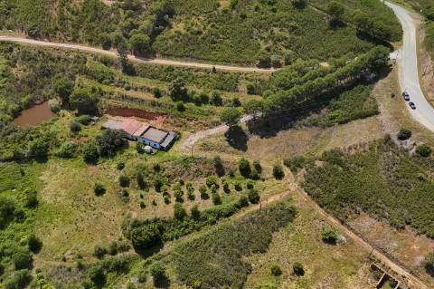 Quinta em Charcoes - Alferce - Monchique