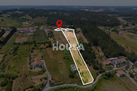 Moradia T3 com terreno na Barreira, Leiria.