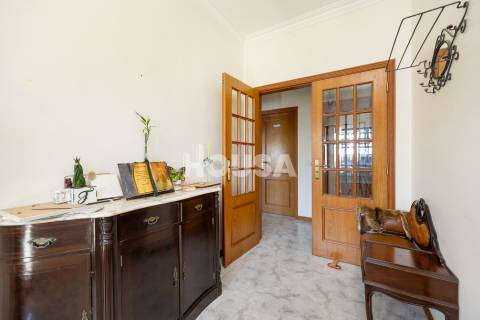 Moradia T3 com terreno na Barreira, Leiria.