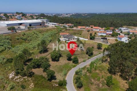 Terreno com 4.340m2 nas Cortes, Leiria.