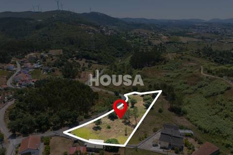 Terreno com 4.340m2 nas Cortes, Leiria.