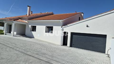 Moradia T3 Térrea Geminada – NOVA