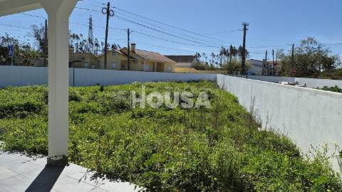 Moradia T3 Térrea Geminada – NOVA