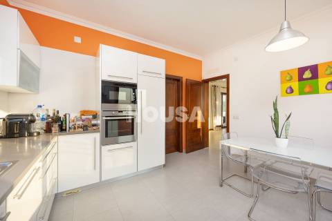 Magnífica Moradia T3+1 com Piscina – Porto de Mós