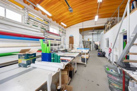 Arrendamento de Armazém - Caranguejeira