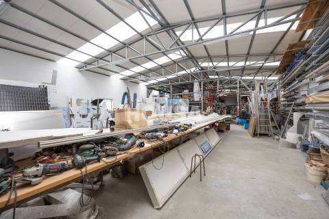 Arrendamento de Armazém - Caranguejeira