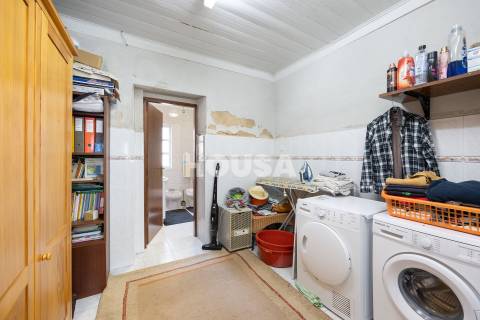 Moradia T3 com terreno de 2.157 m² – Raposeira, Colmeias | Leiria