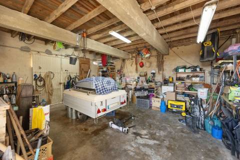 Moradia T3 com terreno de 2.157 m² – Raposeira, Colmeias | Leiria