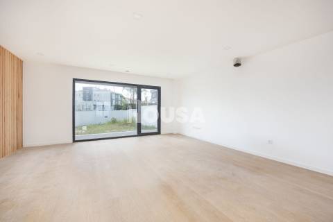 Moradia T4 | Barosa, Leiria