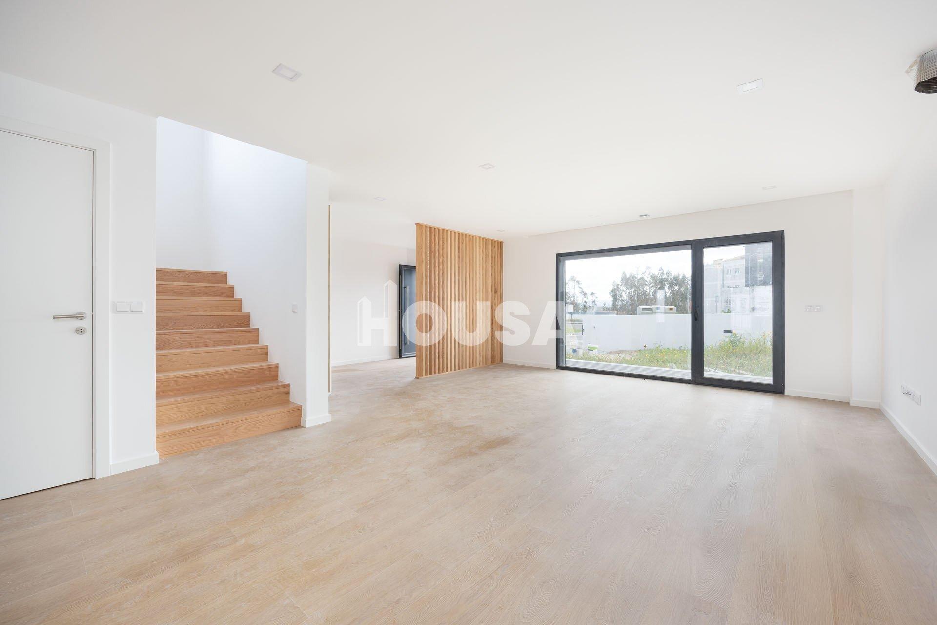 Moradia T4 | Barosa, Leiria