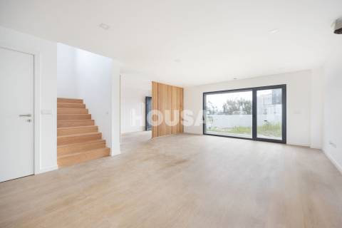 Moradia T4 | Barosa, Leiria