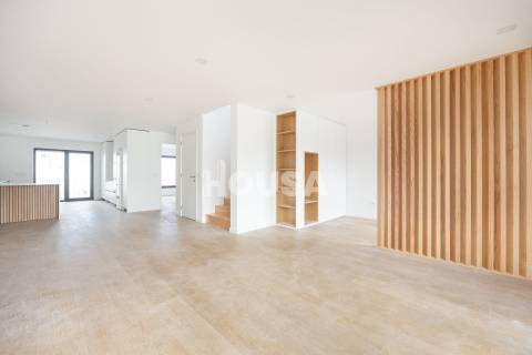 Moradia T4 | Barosa, Leiria
