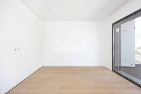 Moradia T4 | Barosa, Leiria