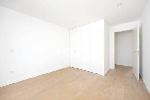 Moradia T4 | Barosa, Leiria