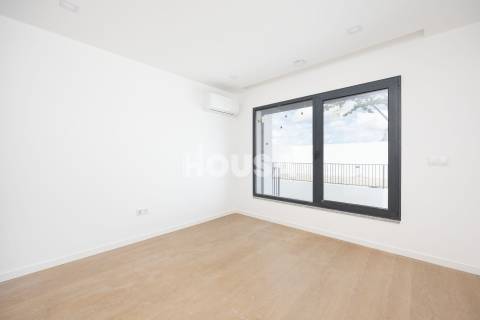 Moradia T4 | Barosa, Leiria