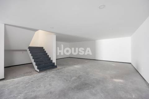 Moradia T4 | Barosa, Leiria