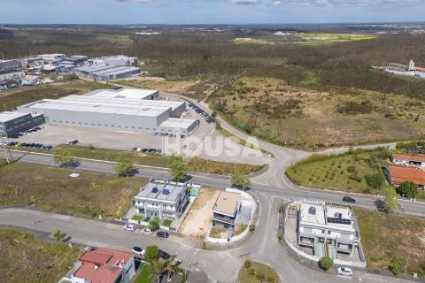 Moradia T4 | Barosa, Leiria