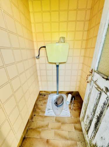 Moradia V8 c/garagem e um lindo espaço exterior na linda Vila Histórica de Flor da Rosa